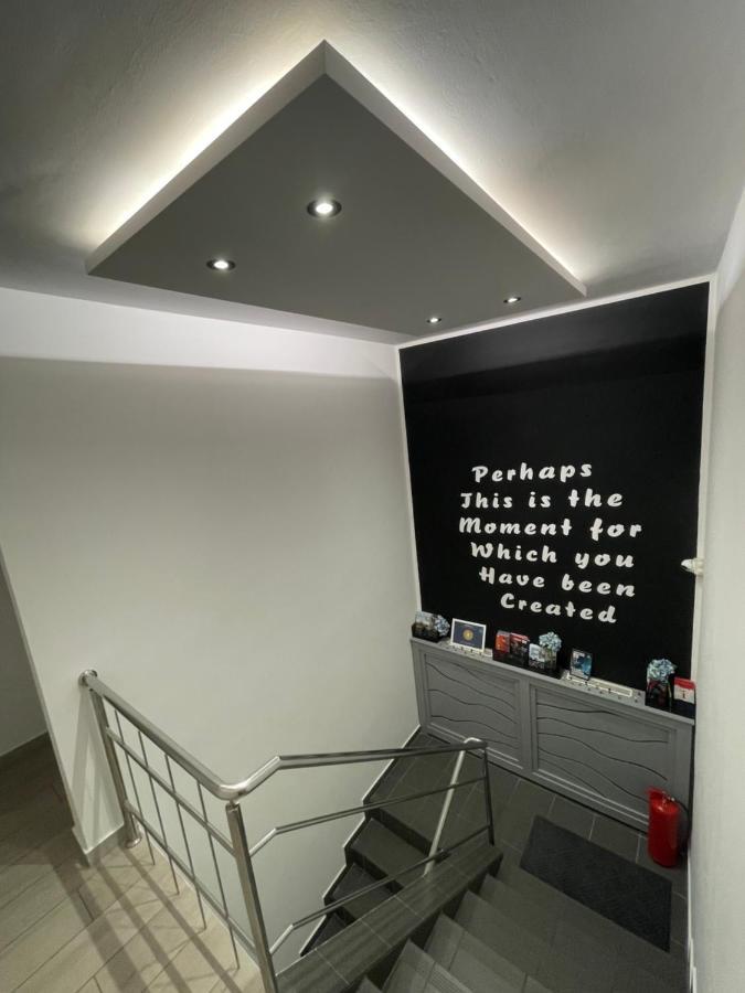 The Place Apartments Hebrangova Zagreb Exterior foto
